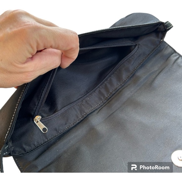 Retro 60's style Black Shoulder Bag With Multicolored Fabric Tapestry Accents - Picture 8 of 11